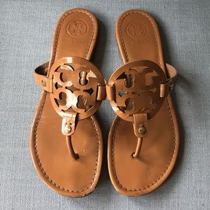 Tory Burch MILLER sand PATENT NUDE tan 9